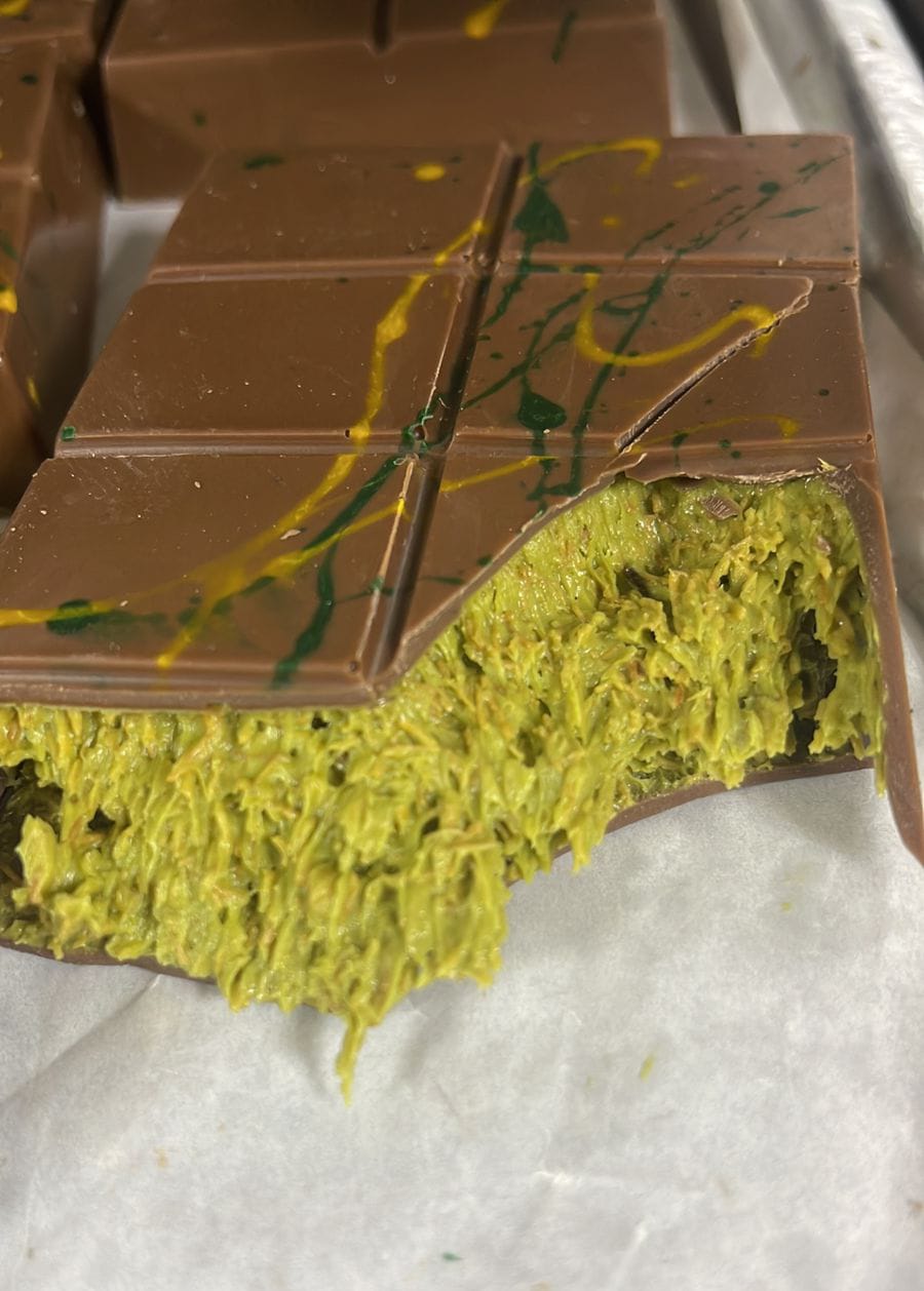 Pistachio Kunafa Bar